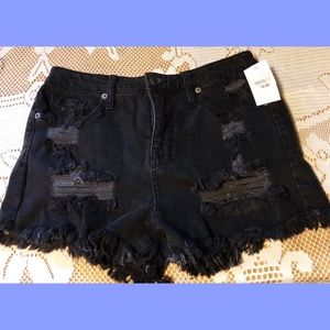 high waisted distressed shorts